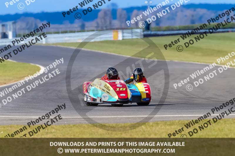 enduro digital images;event digital images;eventdigitalimages;no limits trackdays;peter wileman photography;racing digital images;snetterton;snetterton no limits trackday;snetterton photographs;snetterton trackday photographs;trackday digital images;trackday photos